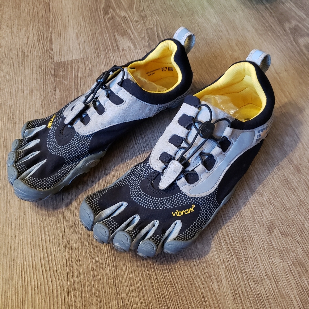 Vibram FiveFingers BIKILA LS Size 9.5/10 or EURO 43